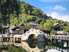 -灵岩山风景区