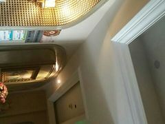 -欧洲房子(宜必思店)