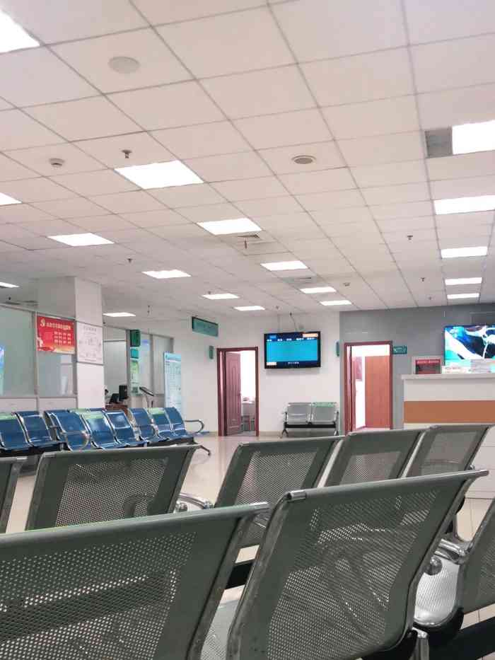 静安区闸北中心医院