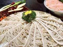 -旧街市鲜货老火锅(大光路店)