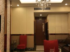 包厢-东豪园林海鲜酒家(南港路辅路店)