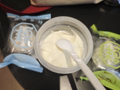 -正飞鲜奶(吐鲁番路店)