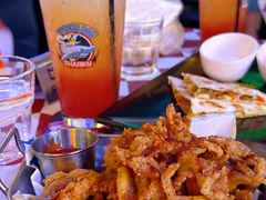 -鲨鱼美式餐厅酒吧Sharky