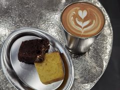 香橙磅蛋糕-Au Cafe&Roastery(华侨城店)