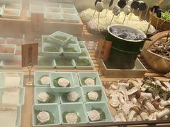 -一绪に和牛寿喜烧(罗湖益田假日店)