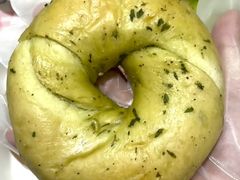 -HOT CRUSH趁热集合·现烤面包(环球港店)