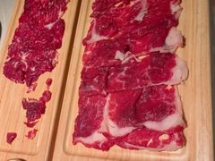-海底捞火锅鲜切牛肉主题店(长寿路店)