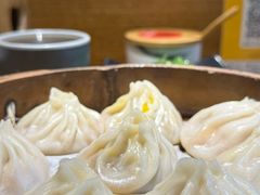 -馋三尺蟹粉小笼(人民广场店)