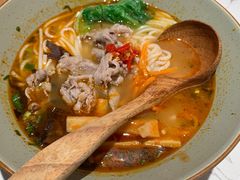 -百春原湖南牛肉粉(百联世纪店)