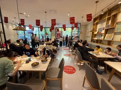 -镇南锅盖面馆(解放路店)