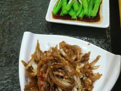 手撕小黄鱼-小城粥道·海胆鲜虾粥(解放广场店)