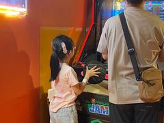 -不可思议减压馆·解压博物馆·摔碗发泄·团建定制