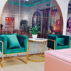 -BULB STUDIO 巴柏明星发型工作室