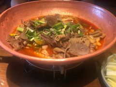 -云海肴·汽锅鸡·云南菜(天山百盛优客店)