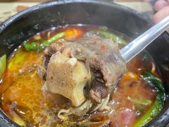 牛尾丸子砂锅-清真·穆萨砂锅(大皮院店)