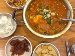 -金北顺大锅家(신사본점)