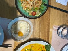 -暹罗酒肆泰餐厅酒吧