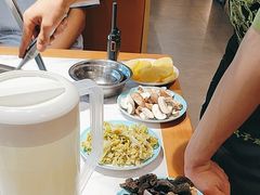-五谷虫子鸡(医学院店)