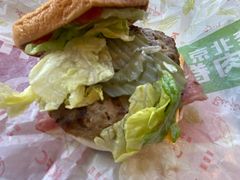 汁汁厚恩格斯单层牛肉堡-肯德基(天津奥城店)