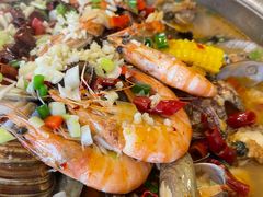 -鑫渔港海鲜本地菜·山海关浑锅(东戴河店)