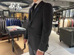 -BRANS PORO布朗斯伯勒西装高级定制·瑞璞西装(金陵店)