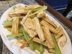 -华盛园卷子王农家菜水库鱼