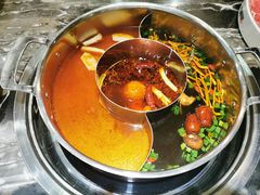 -何鲜菇火锅(大营盘店)