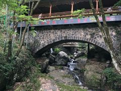 -藏龙百瀑风景区