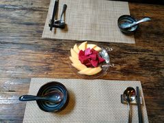 餐前水果-鱼桥巷·美学川菜