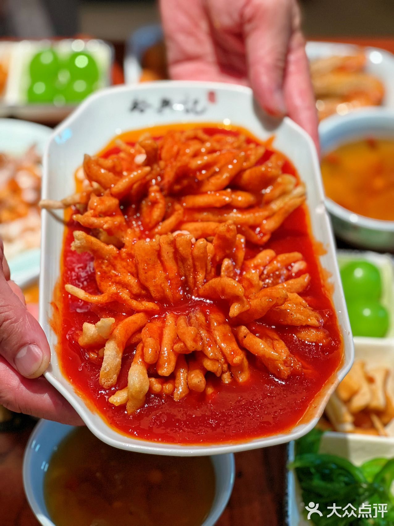 暑假来上海必打卡的蟹黄面
