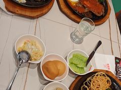 -豪享来牛排(人民店)