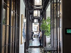 -贝勒爷·酥不腻烤鸭
