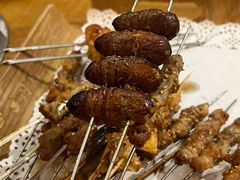 -聚串门儿·东北烧烤(信义坊店)