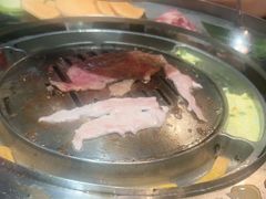 -哈哈碳都·牛肋条无限自助烤肉(台江万达店)