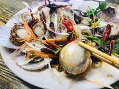 油泼扇贝-人和啤酒屋海鲜大排档(营口路店)