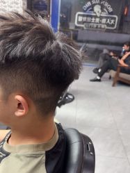-大人物·男士理发馆