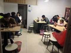 大堂-小董骨汤馄饨店(通扬路店)