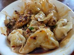 -继红顺河抄手名小吃