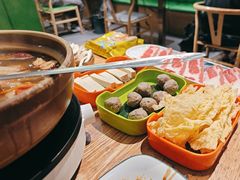 -菌小白火锅(时尚天河店)