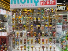 -泡泡玛特POPMART(上海环球港店)