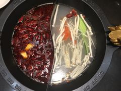 -重庆德庄火锅(体育中心店)