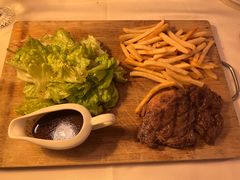 -火车头法国西餐厅