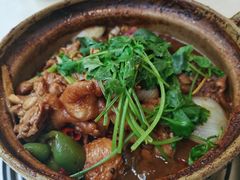 招牌家鸡煲-渝君重庆火锅(嘉宾路店)