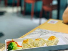 招牌鸡汁煎饺-姑姑宴(富力广场店)