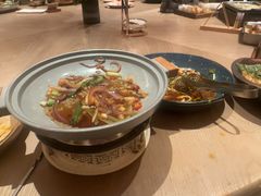 -耶里夏丽·丝路国际·新疆餐厅(浦东区东方路店)