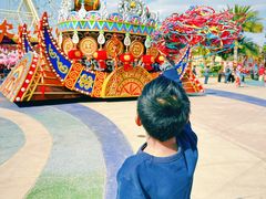 -七彩云南欢乐世界