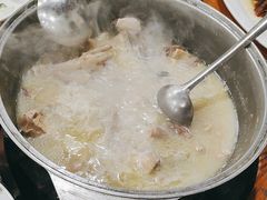 -侠成水上农庄(工业大道店)