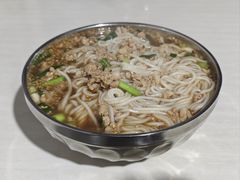 小碗肥瘦-正宗杨记普洱酸醋米线(总店)