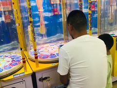 -爱玩嘉年华(龙湖曲江天街店)