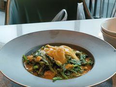 豌豆黄浸豌豆尖-半山腰·云南菜(侨福芳草地店)